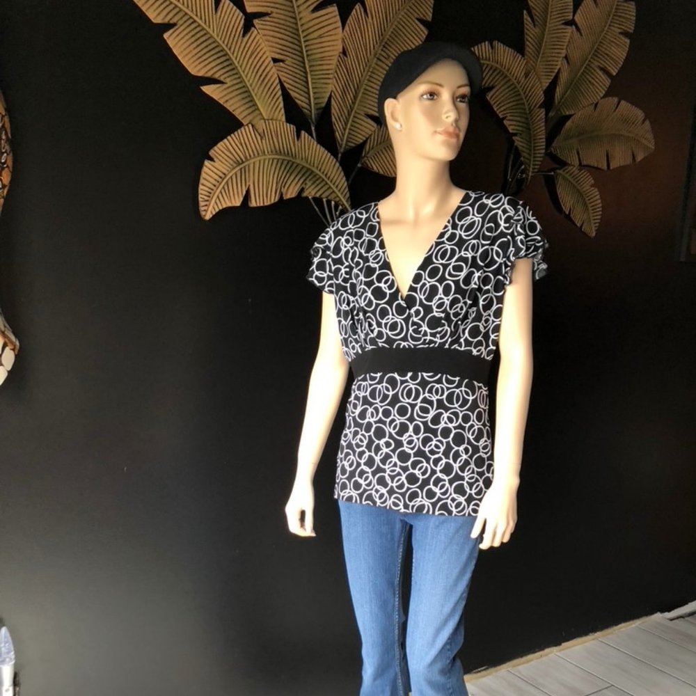 Apt 9 V-Neck Top
